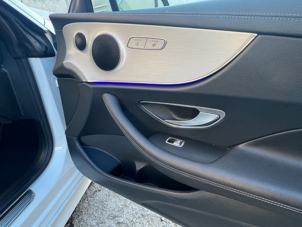 Mercedes-Benz E 220 2021