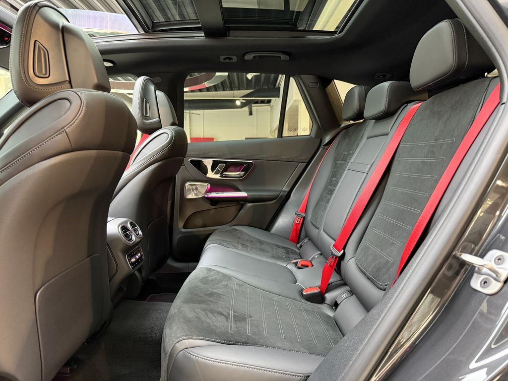 Mercedes-Benz GLC 300 2024