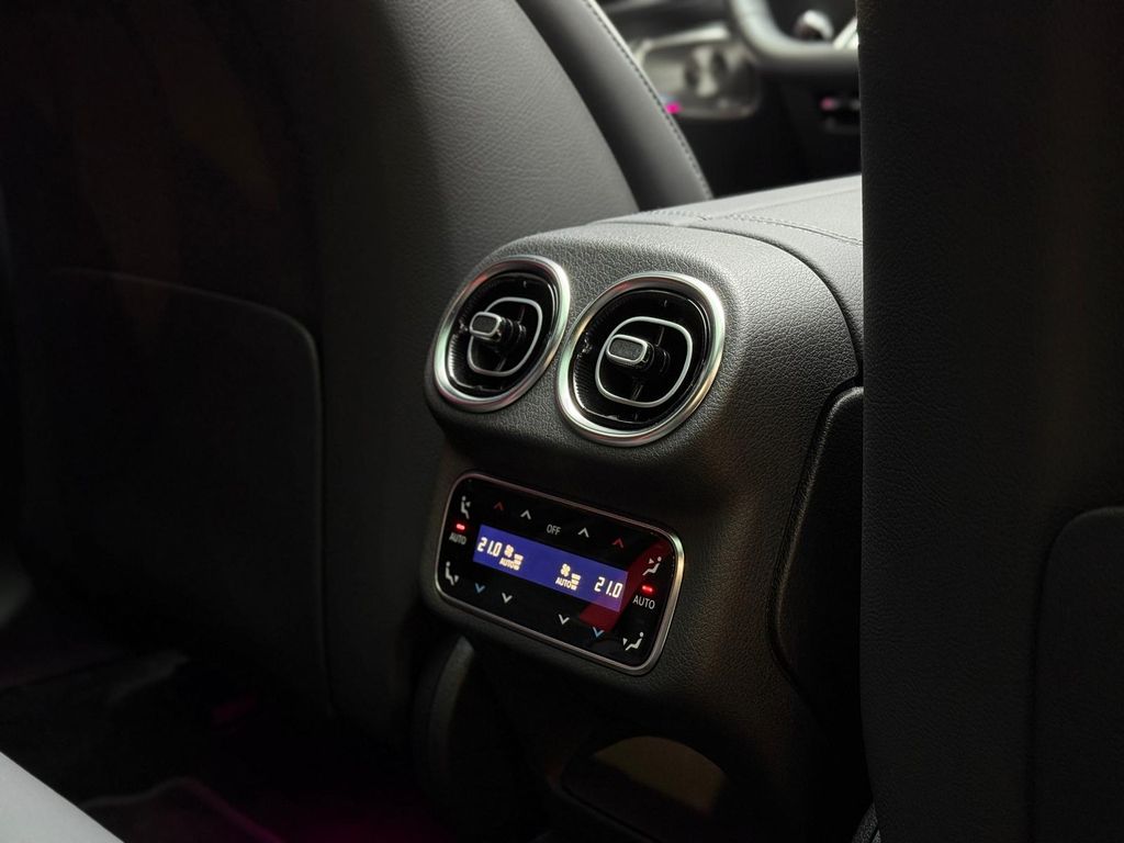 Mercedes-Benz GLC 300 2024