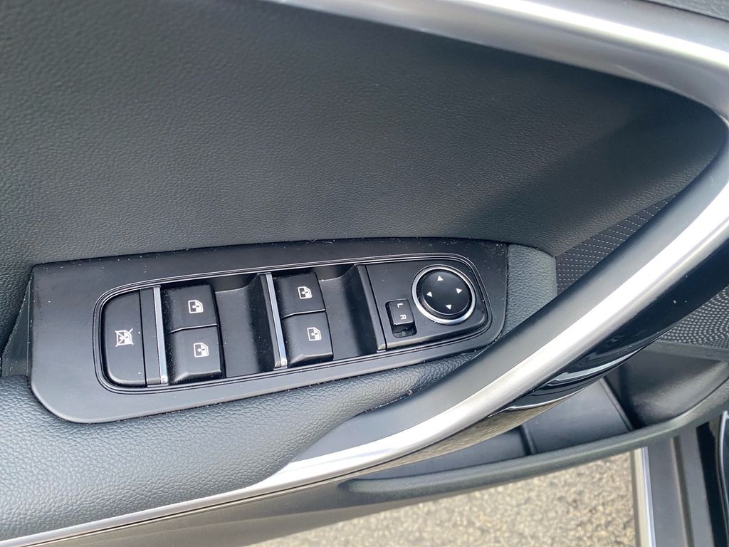 Kia XCeed 2025