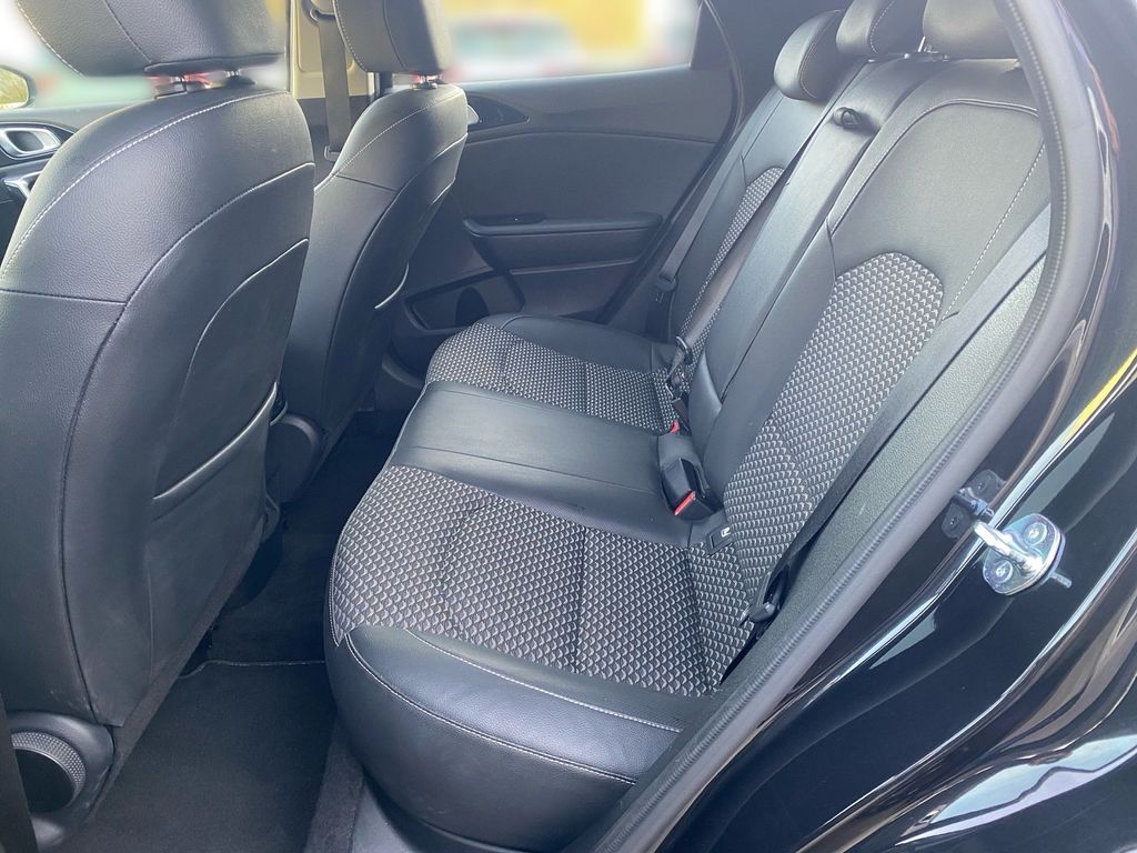 Kia XCeed 2025