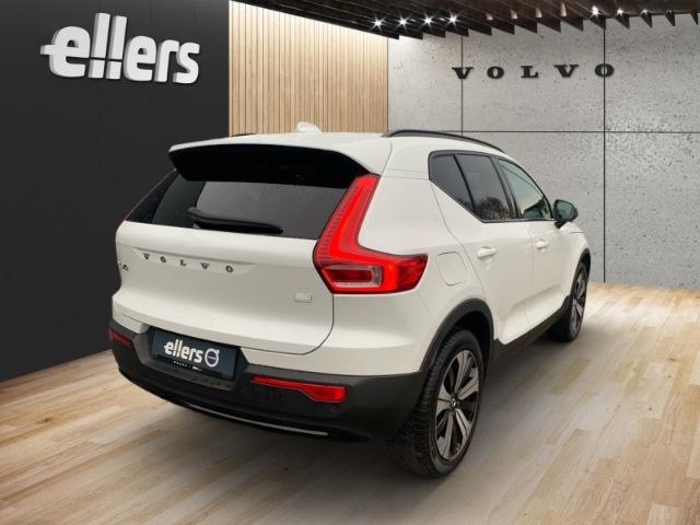 Volvo XC40 2022