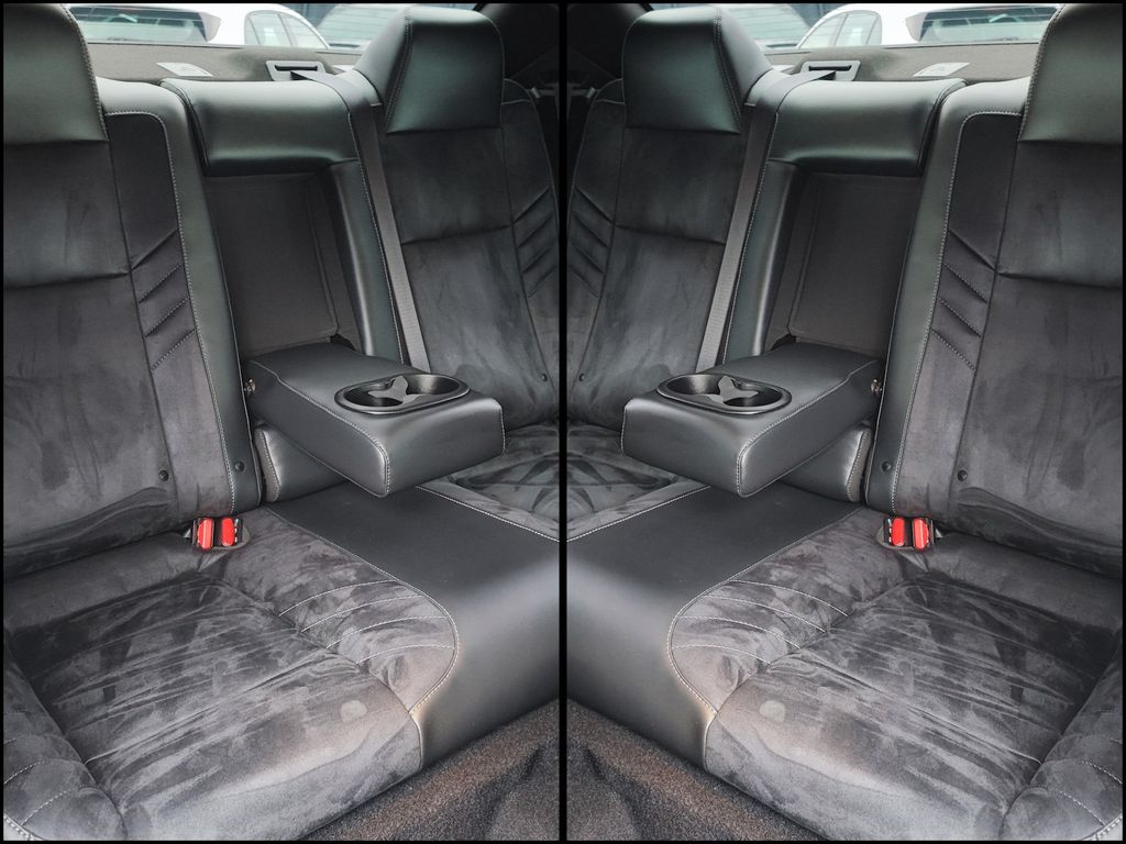 Dodge Challenger 2023