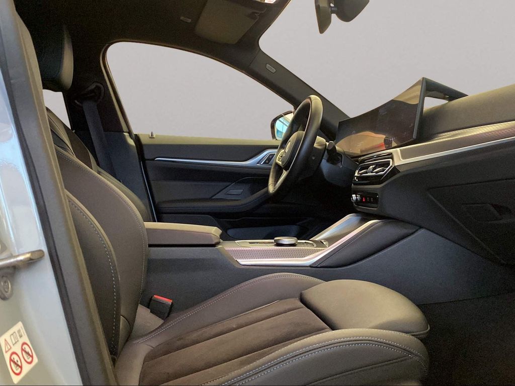 BMW i4 2023