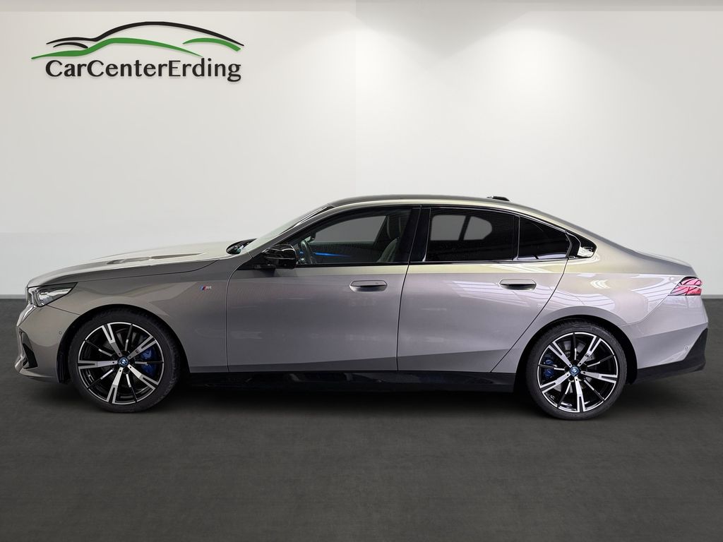 BMW i5 2023