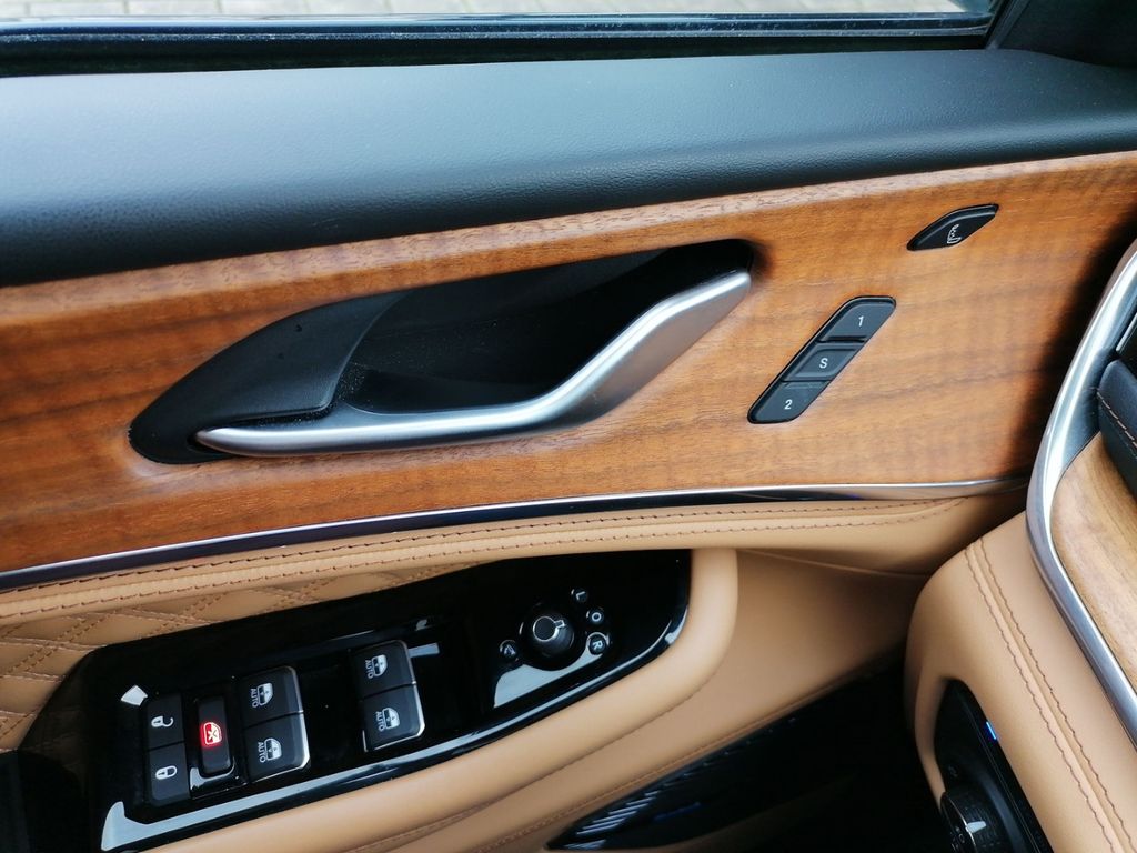 Jeep Grand Cherokee 2023