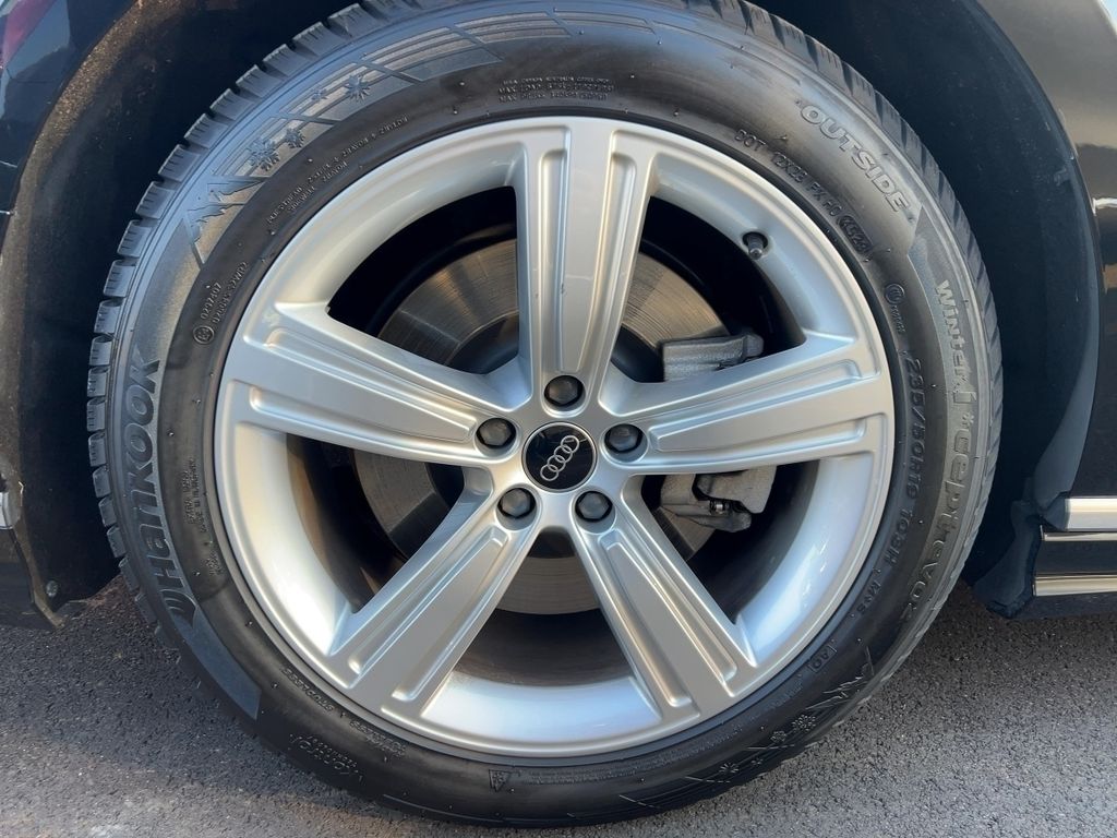 Audi A8 2024