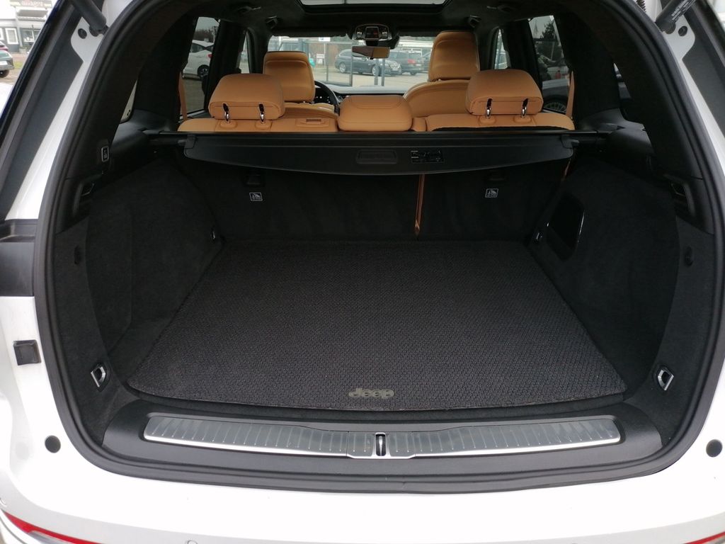 Jeep Grand Cherokee 2023