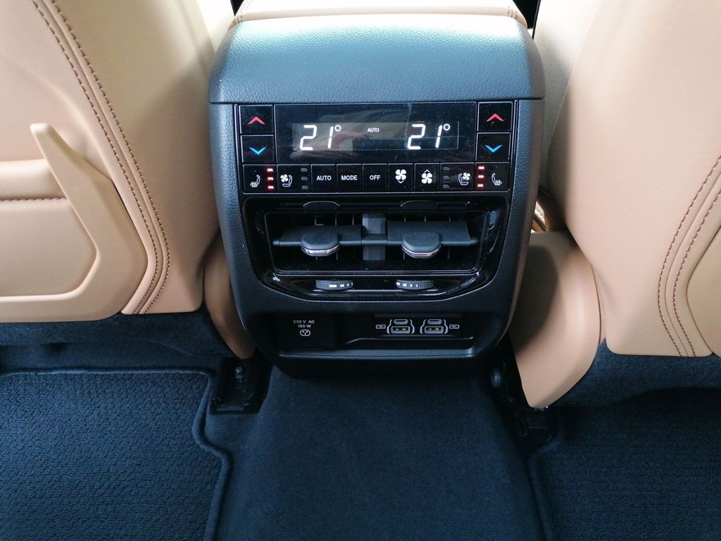 Jeep Grand Cherokee 2023