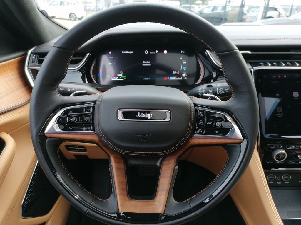 Jeep Grand Cherokee 2023