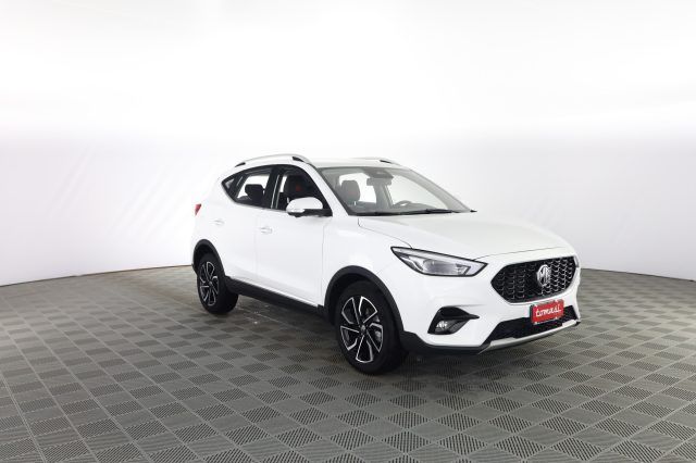 MG ZS 2025