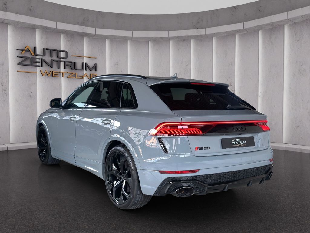 Audi RSQ8 2024