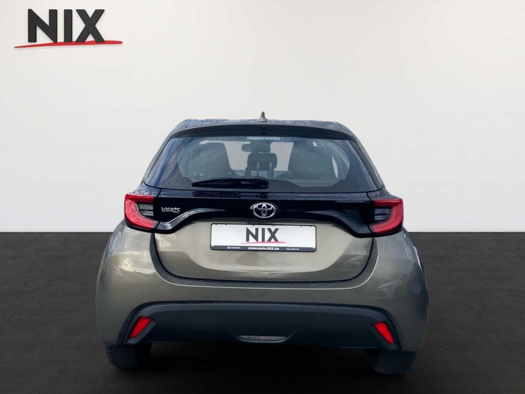 Toyota Yaris 2021