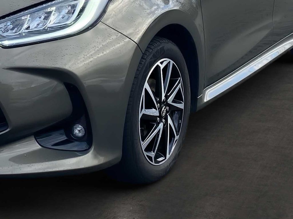 Toyota Yaris 2021