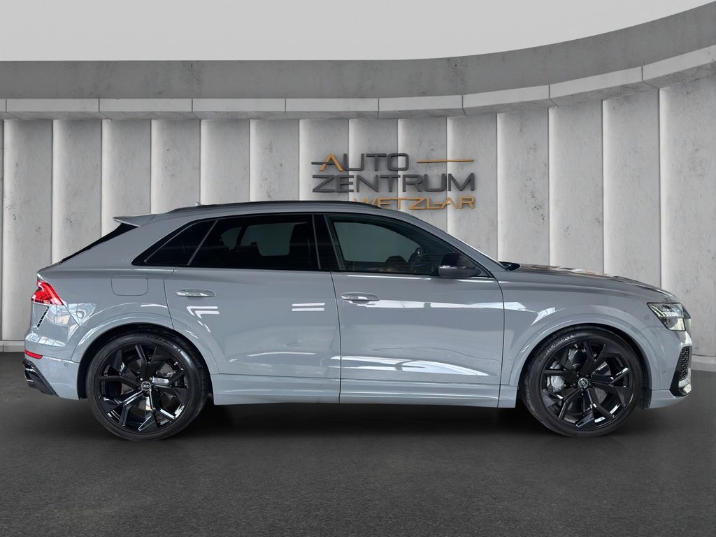 Audi RSQ8 2024