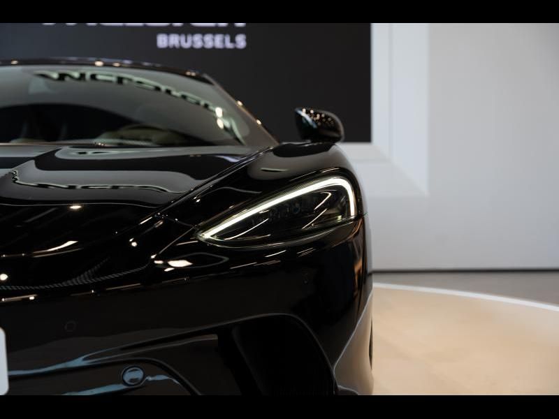 McLaren GT 2023