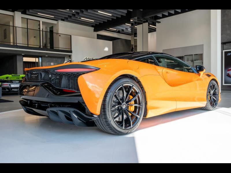 McLaren Artura