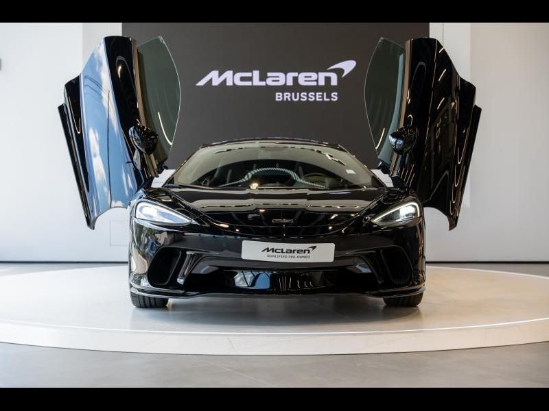 McLaren GT 2023