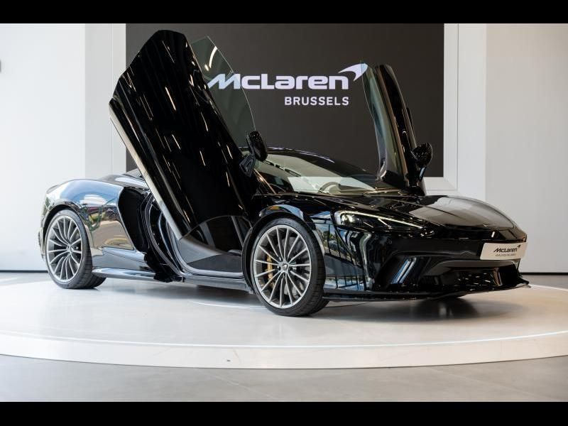 McLaren GT 2023