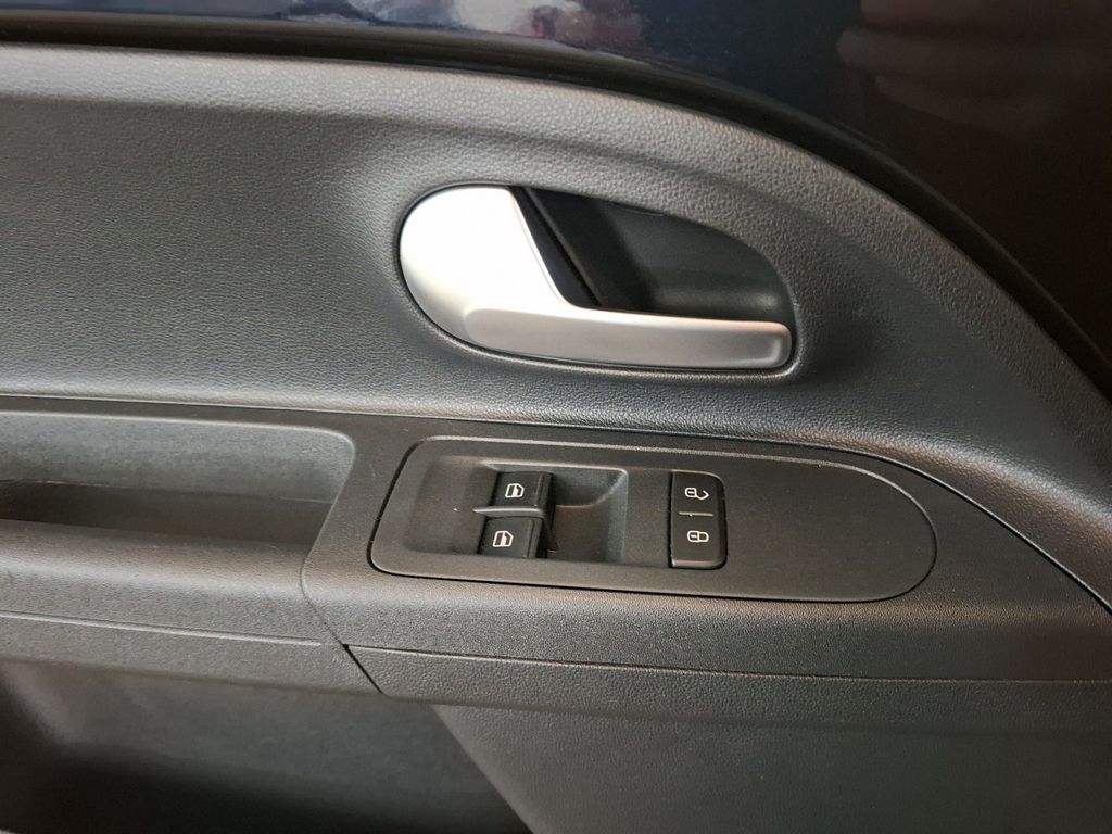 Volkswagen up! 2023