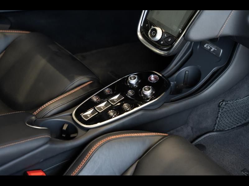 McLaren GT 2023