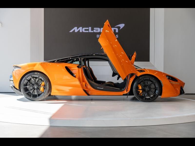 McLaren Artura