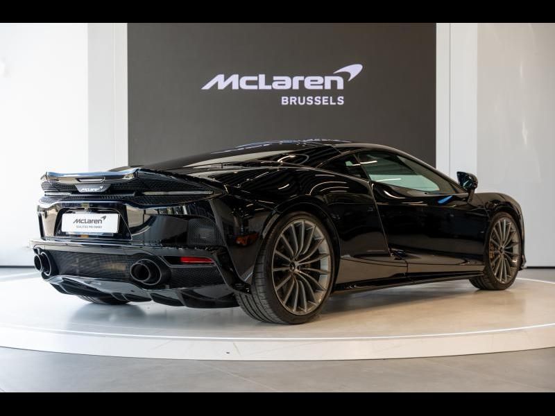 McLaren GT 2023
