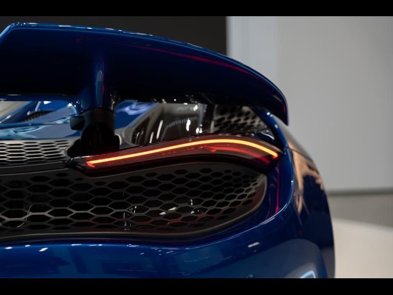 McLaren 750S