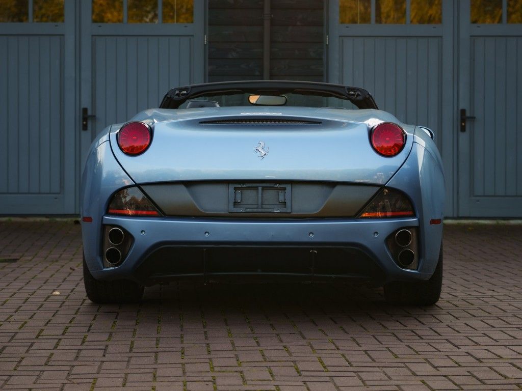 Ferrari California 2010