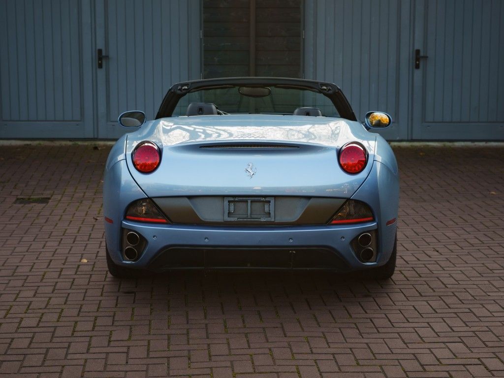 Ferrari California 2010