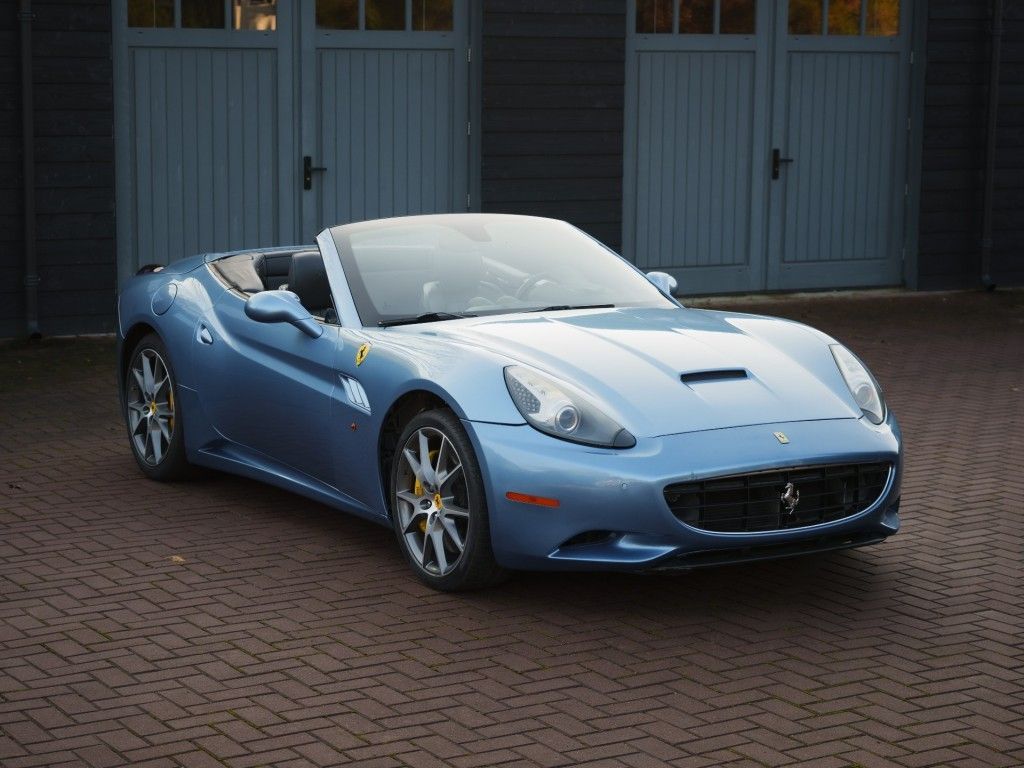 Ferrari California 2010
