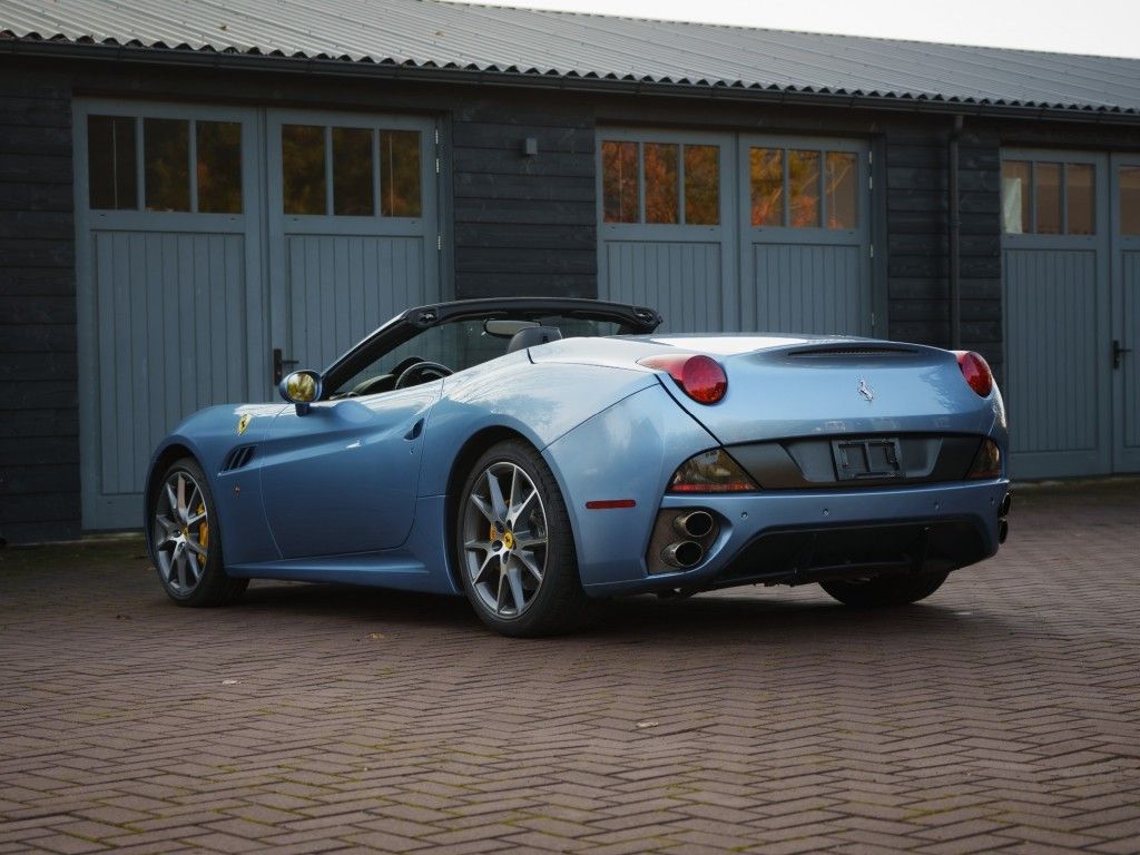 Ferrari California 2010