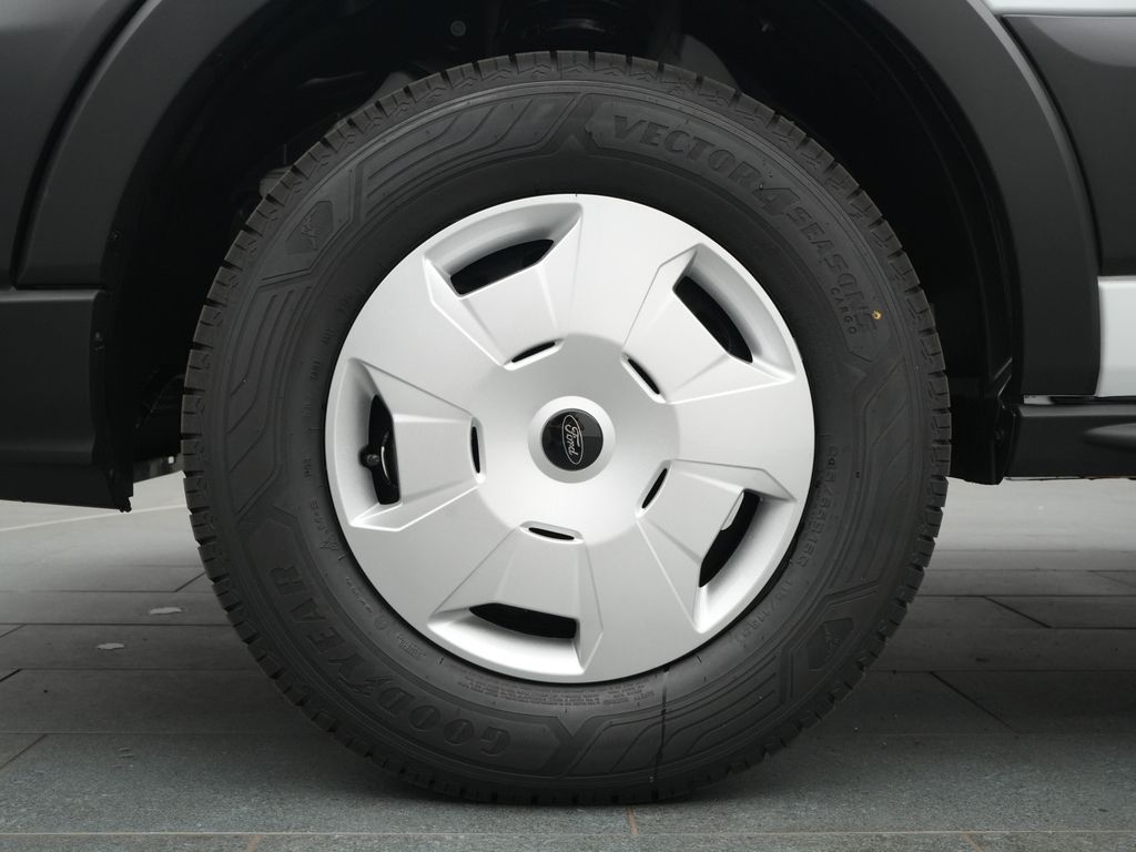 Ford Transit 2025