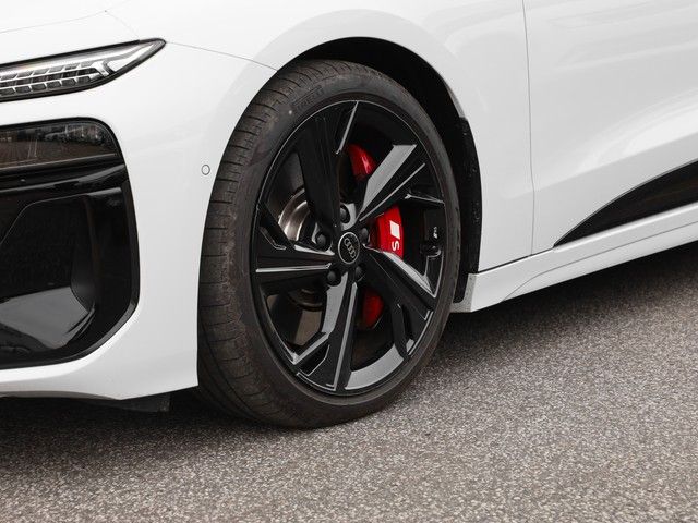 Audi S6 e-tron 2025