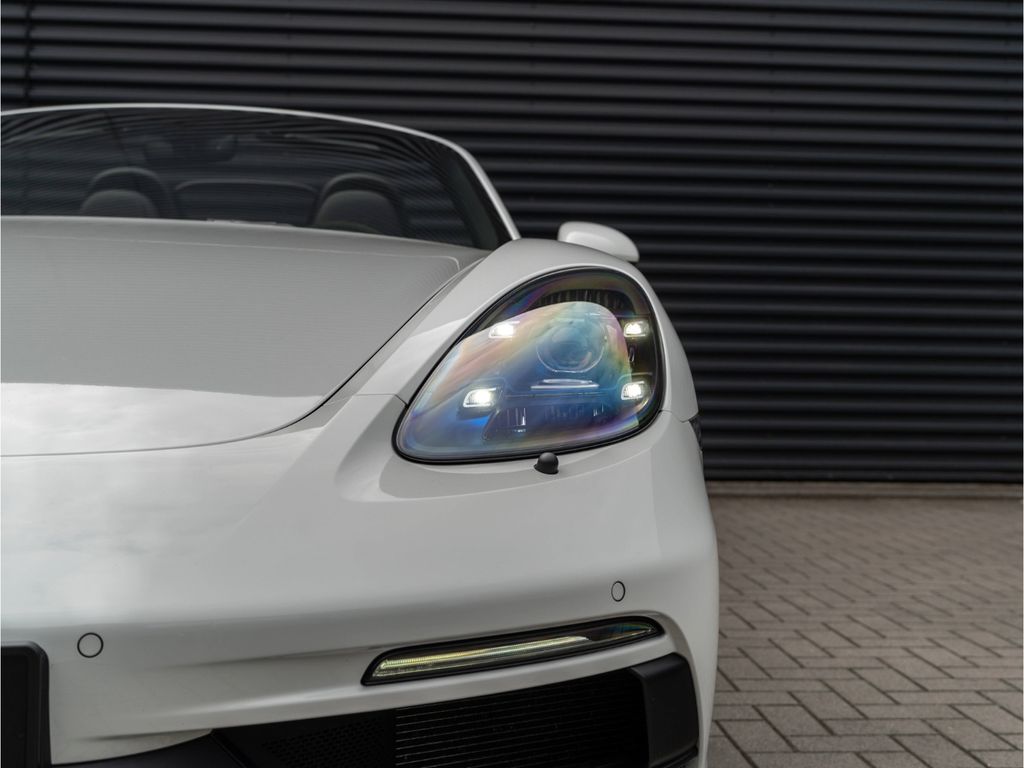 Porsche Boxster 2024