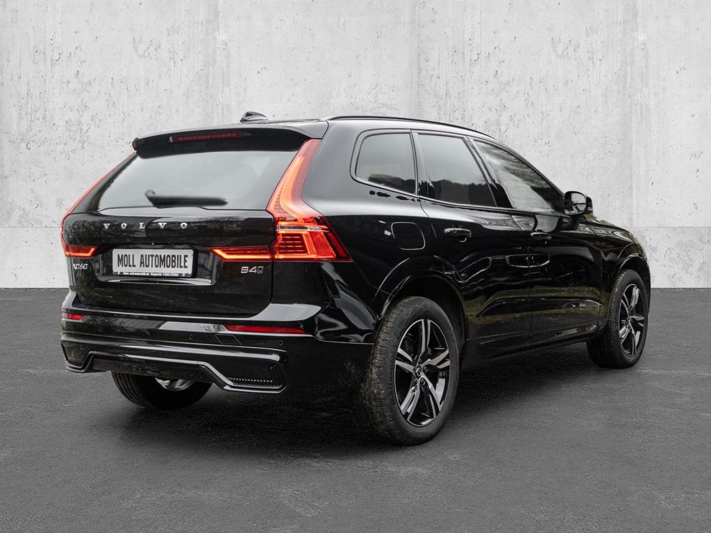Volvo XC60 2022