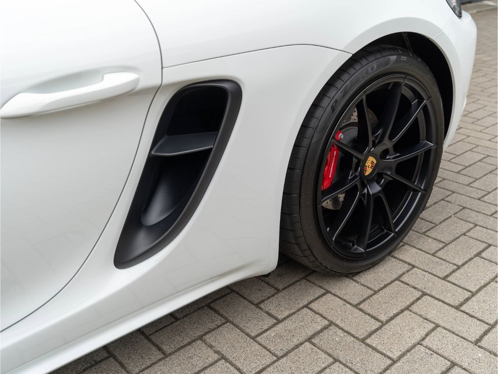 Porsche Boxster 2024