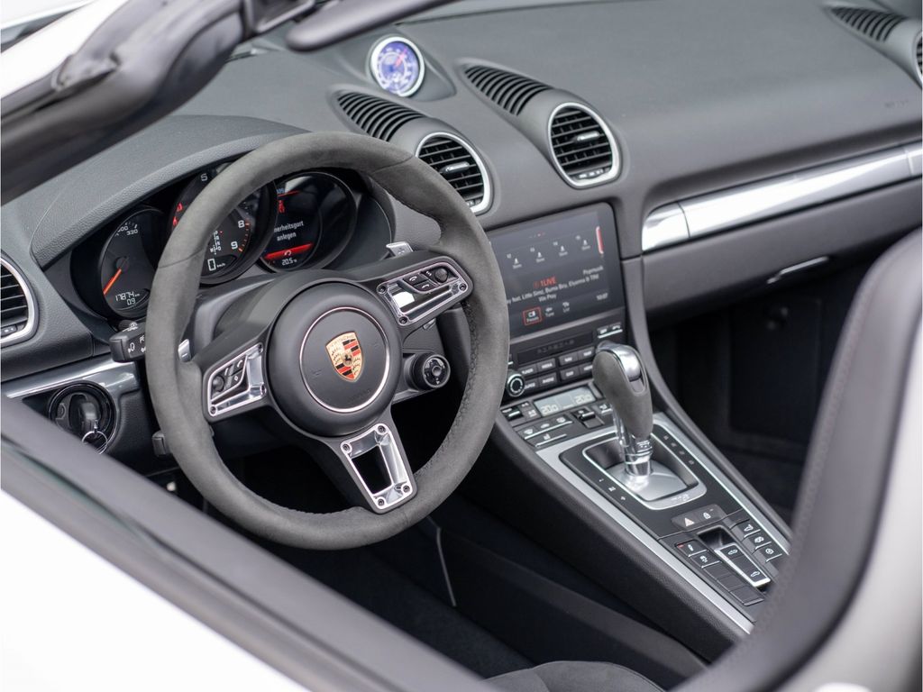 Porsche Boxster 2024