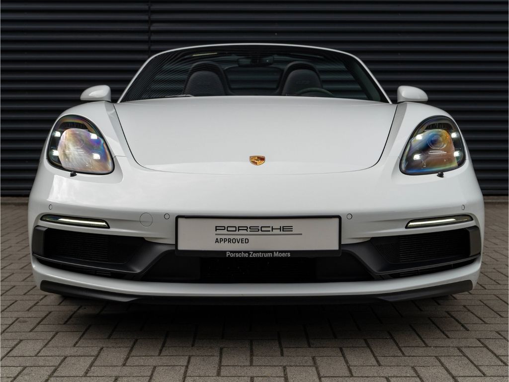 Porsche Boxster 2024