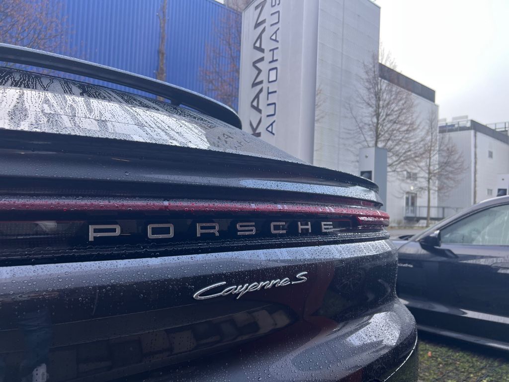 Porsche Cayenne 2024