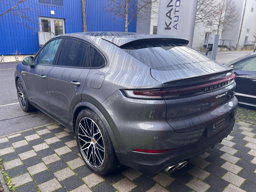 Porsche Cayenne 2024