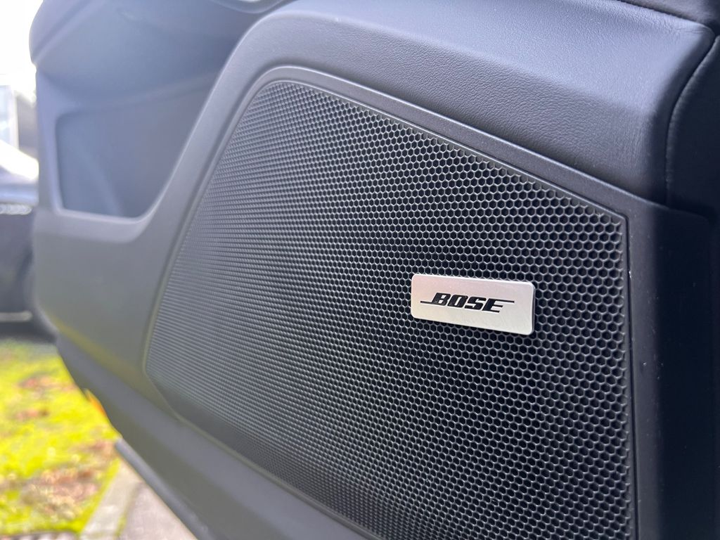 Porsche Cayenne 2024