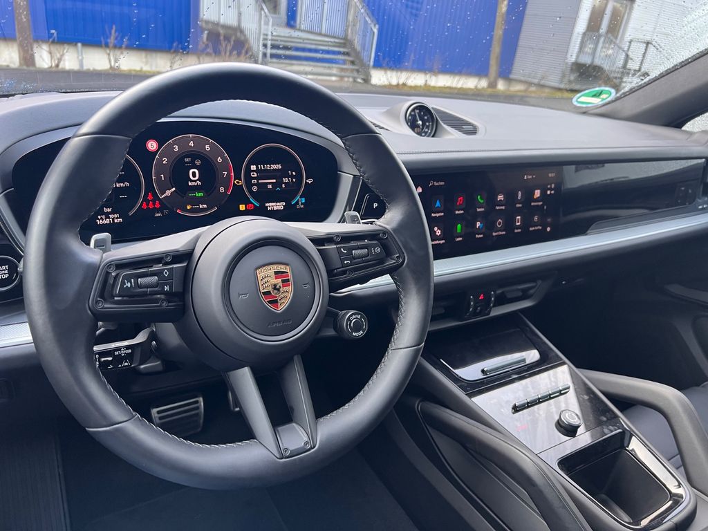 Porsche Cayenne 2024