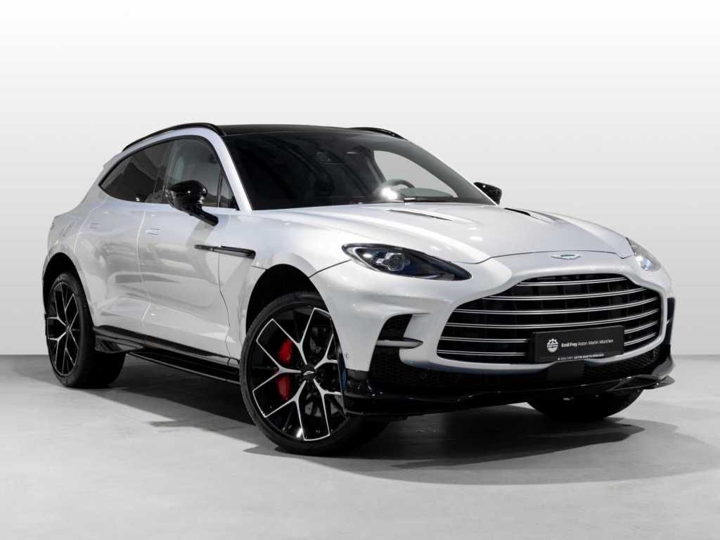 Aston Martin DBX 2025