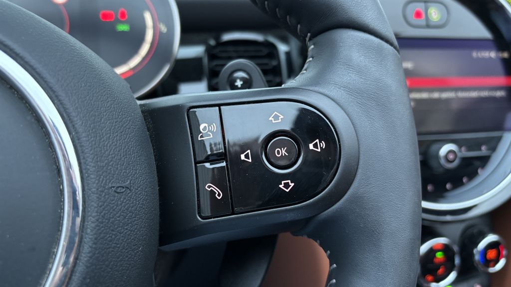 MINI John Cooper Works Cabrio 2023