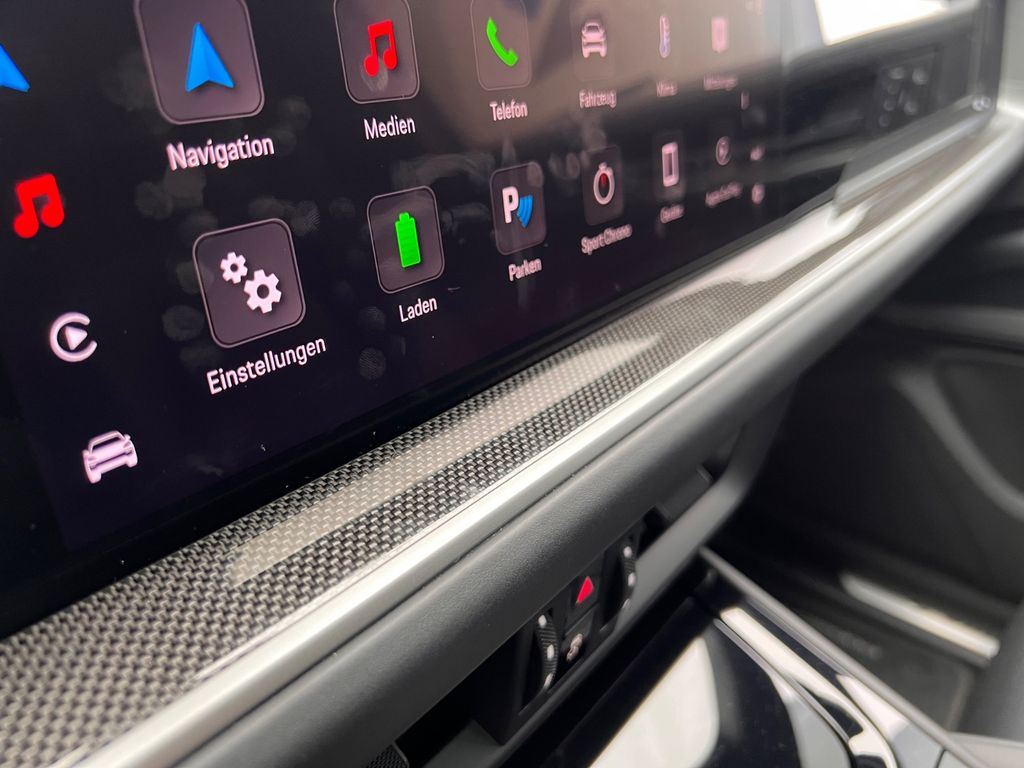 Porsche Cayenne 2025