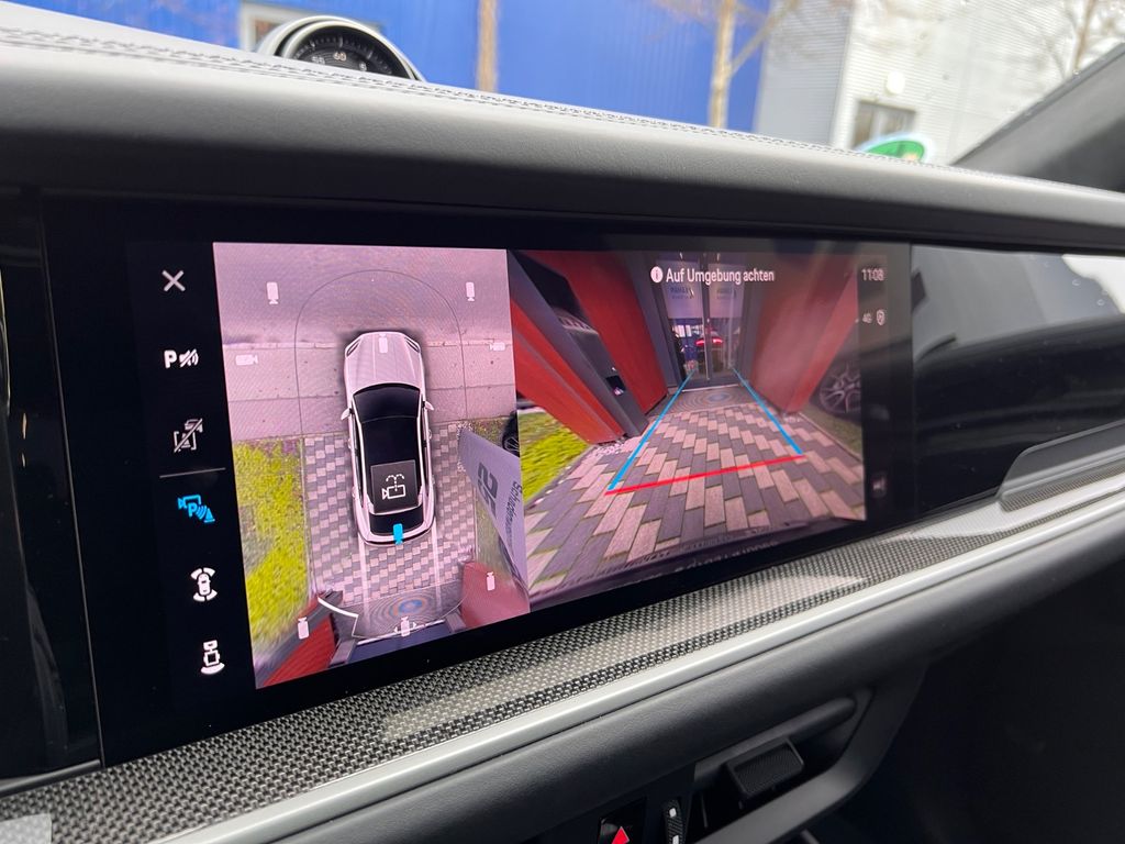 Porsche Cayenne 2025