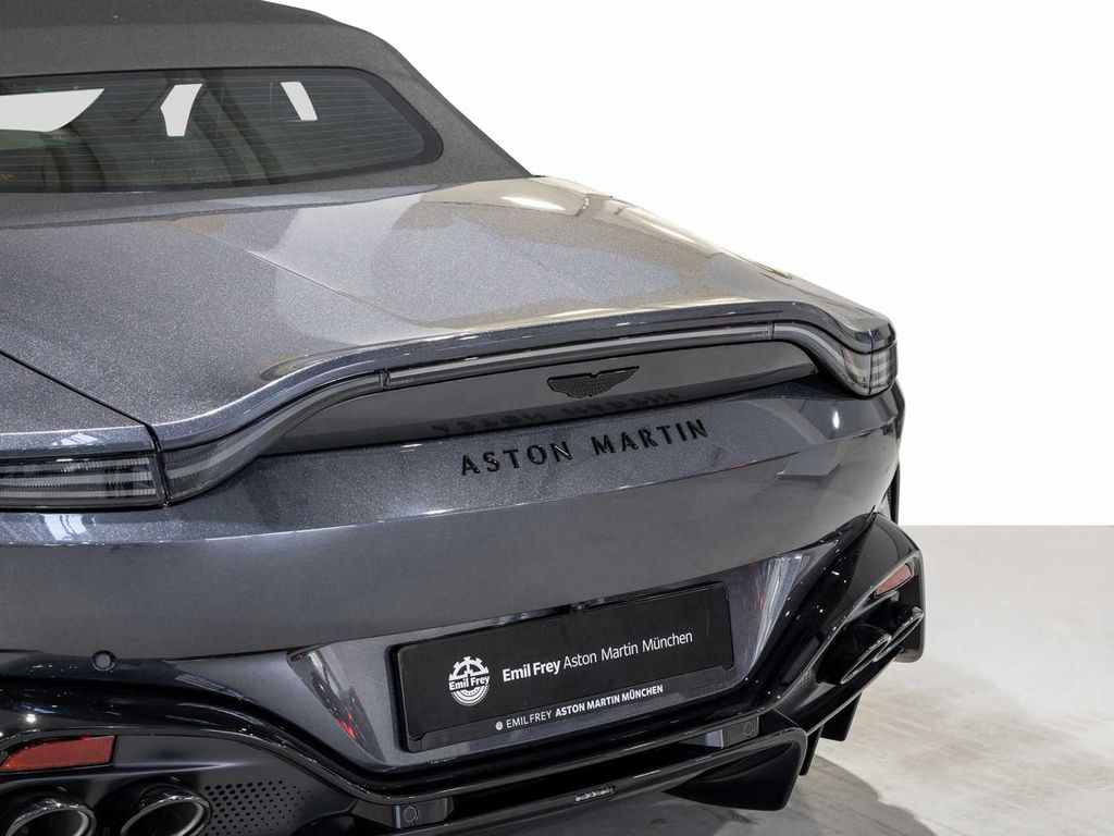 Aston Martin V8 Vantage