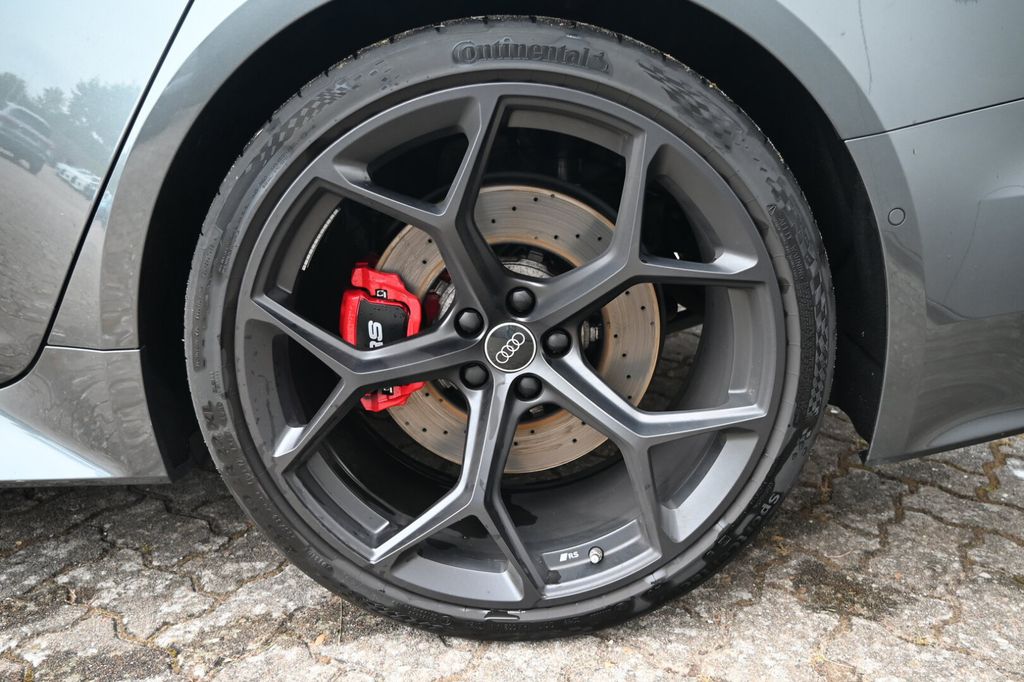 Audi RS6 2024