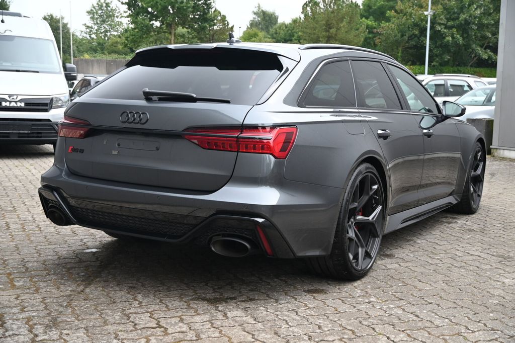 Audi RS6 2024